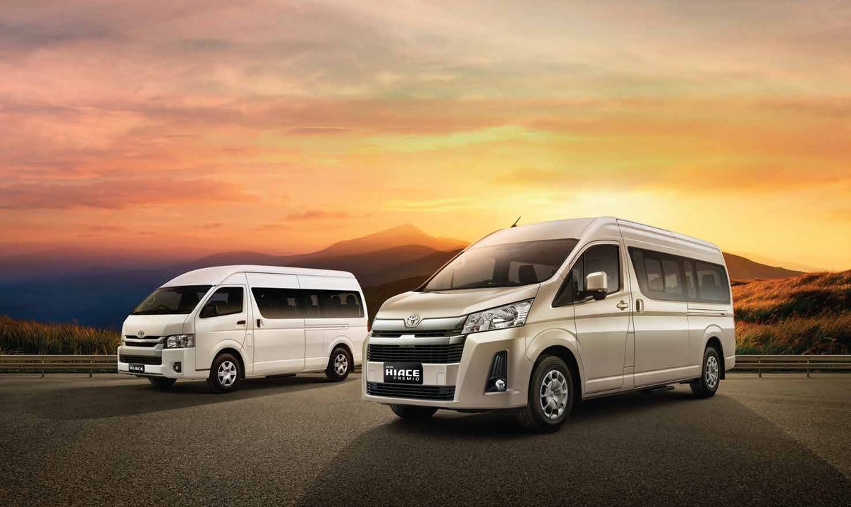 Toyota Hiace Commuter dan Premio Minibus Resmi Toyota Astra Motor